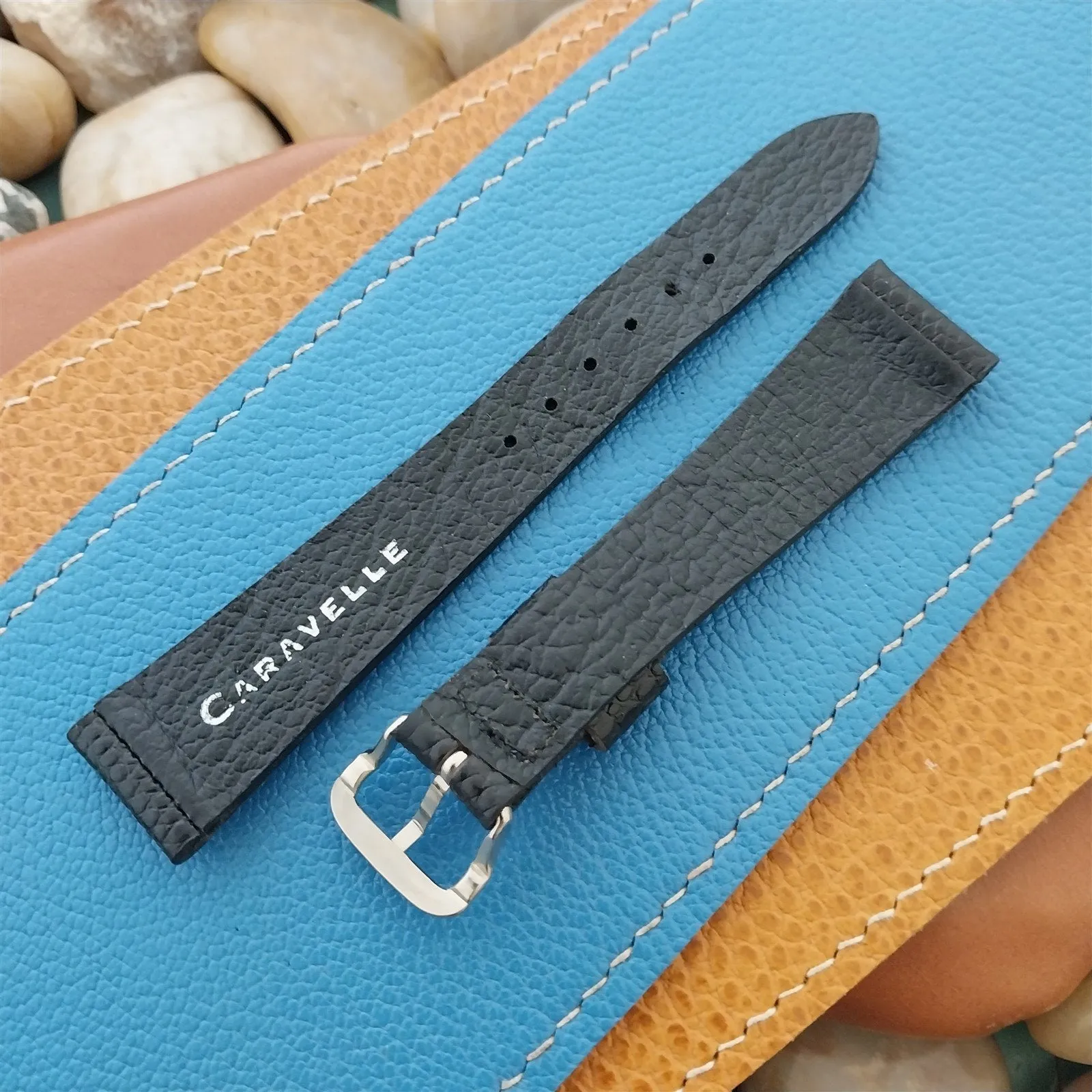 17.2mm Caravelle Bulova Black Leather Unused Classic 1970s Vintage Watch Band
