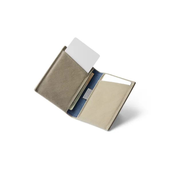 Bellroy Slim Sleeve Woven (lichen grey)